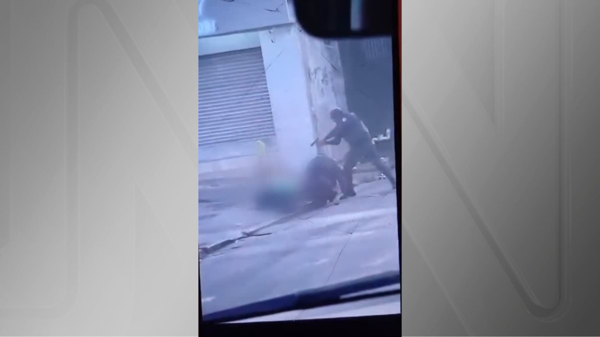 video-mostra-policial-atirando-e-matando-suspeito-em-sao-paulo;-veja