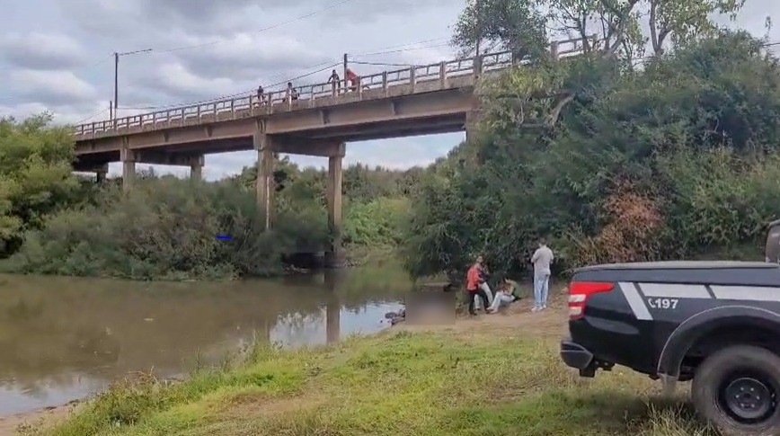 pai-tentou-matar-filho-sufocado-um-dia-antes-de-arremessa-lo-de-ponte-em-sao-gabriel,-diz-delegado