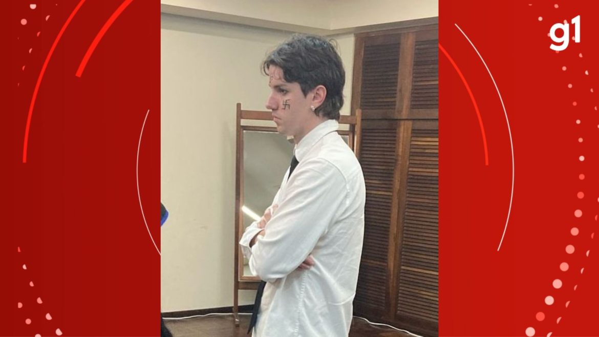 conselho-da-ufrgs-define-comissao-para-avaliar-caso-de-estudante-que-tentou-se-formar-com-suastica-no-rosto
