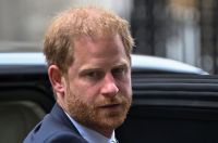 principe-harry-participa-de-audiencia-sobre-protecao-policial-em-londres