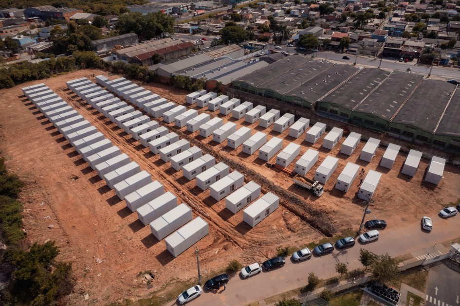 centros-humanitarios-que-acolheram-atingidos-por-enchentes-no-rs-serao-desativados-em-maio,-informa-governo