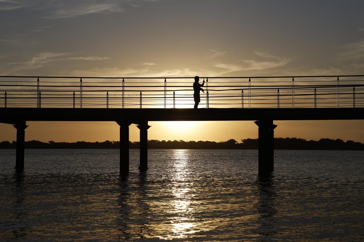 ‘tira-casaco,-bota-casaco’:-rs-tera-manhas-frias-e-tardes-com-temperaturas-ate-5c-acima-da-media,-diz-climatempo;