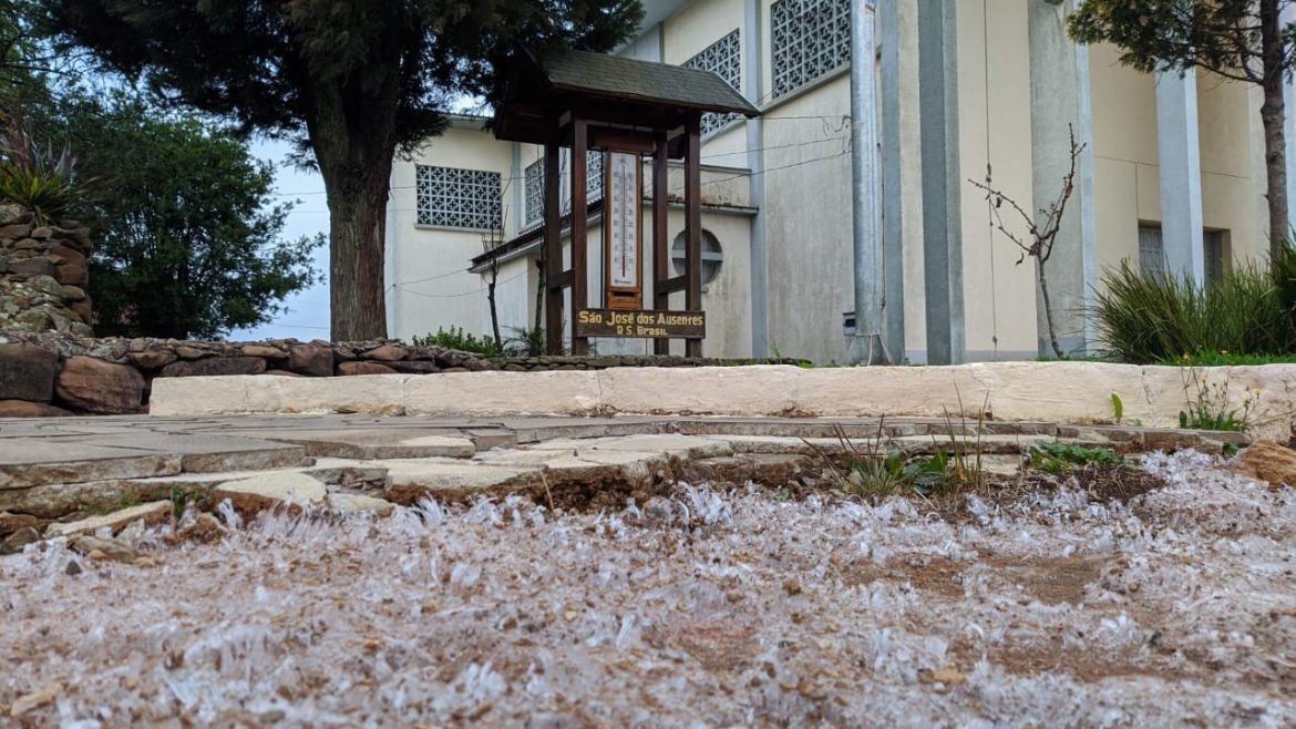 serra-a-espera-da-neve:-condicoes-climaticas-podem-trazer-fenomeno-ao-rs-nesta-quinta-feira