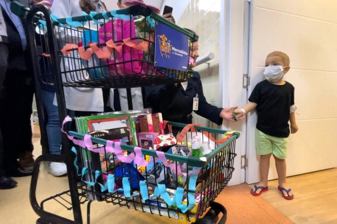 hospital-no-rs-cria-mercadinho-para-incentivar-criancas-em-tratamento-contra-o-cancer