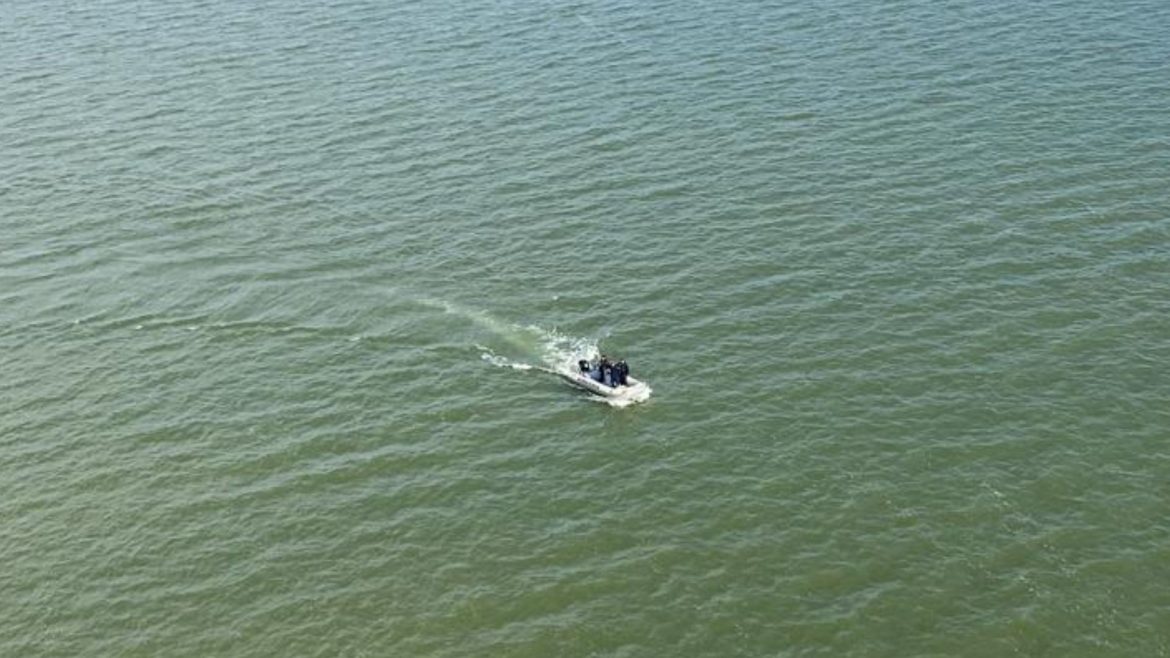 com-15-dias-de-buscas,-dois-homens-seguem-desaparecidos-apos-barco-naufragar-no-rs