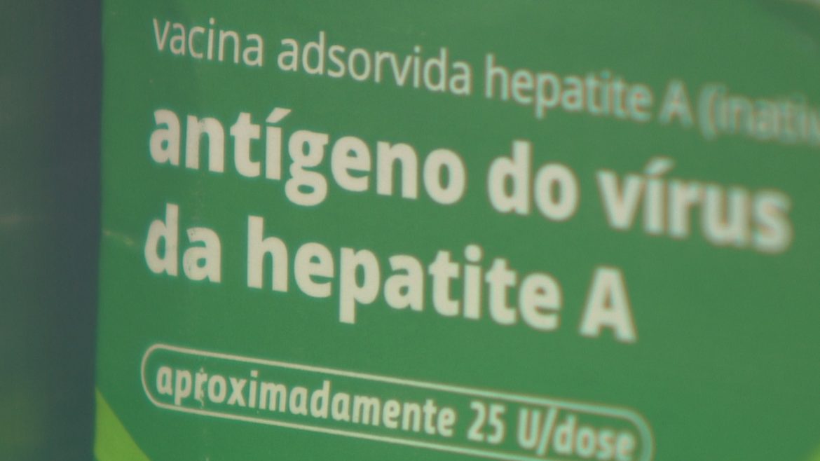 com-casos-em-alta,-hepatite-a-preocupa-autoridades-de-saude-no-rs;-saiba-quem-pode-se-vacinar