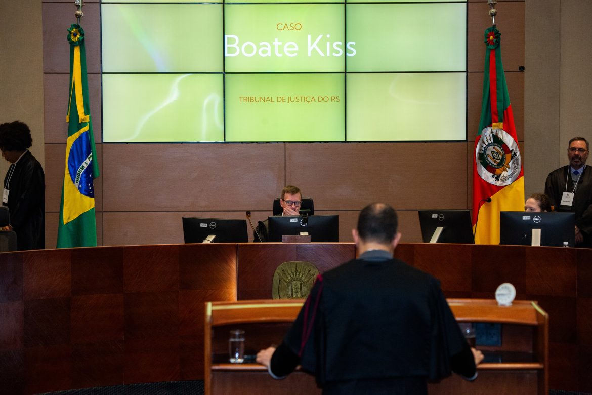 boate-kiss:-desembargadores-determinam-reducao-de-pena-dos-quatro-condenados-pelo-incendio