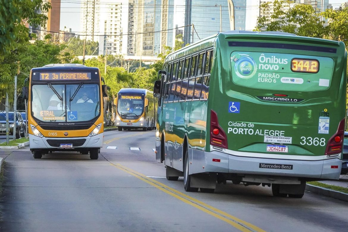porto-alegre-tem-alteracoes-em-21-linhas-de-onibus-e-desativacao-de-tres;-veja-o-que-muda