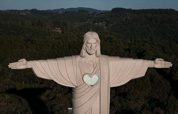 apos-enchente-com-r$-30-milhoes-de-prejuizos,-90%-do-turismo-do-vale-do-taquari-se-reergue-com-apoio-do-cristo-protetor