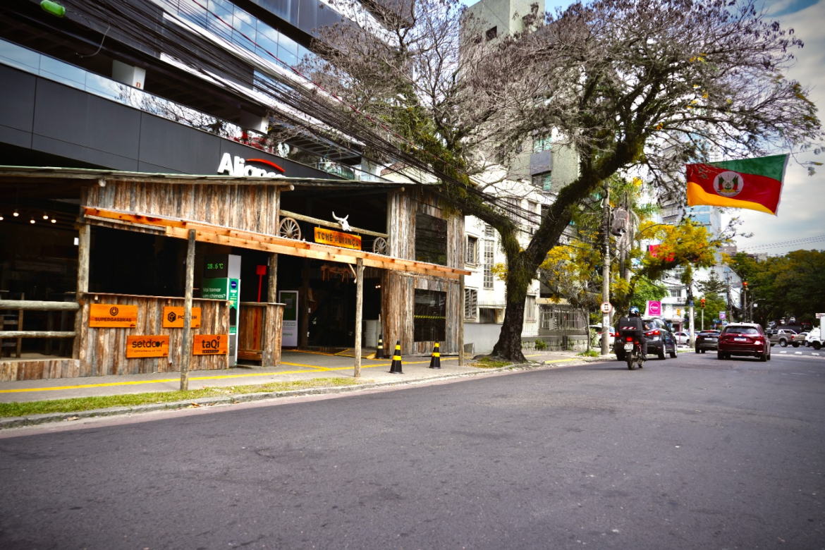 com-rodeio-em-shopping-e-concurso-de-vitrines,-‘black-friday’-farroupilha-comeca-dia-6-de-setembro-em-todo-o-rs