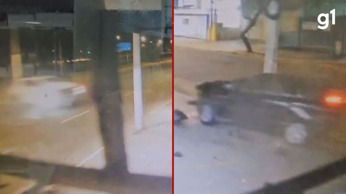 video-mostra-colisao-com-4-feridos-em-porto-alegre;-passageira-que-causou-acidente-foi-flagrada-descartando-garrafa-de-cerveja
