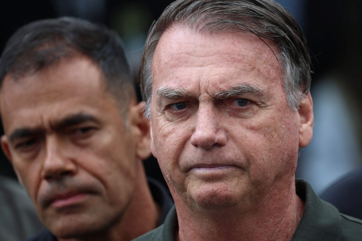 jair-bolsonaro-e-condenado-a-pagar-indenizacao-de-r$-1-milhao-por-falas-racistas