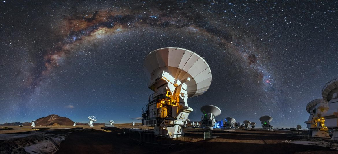 universitarios-do-rs-tem-projeto-aprovado-para-estudar-buracos-negros-em-telescopio-gigante-no-deserto-do-atacama