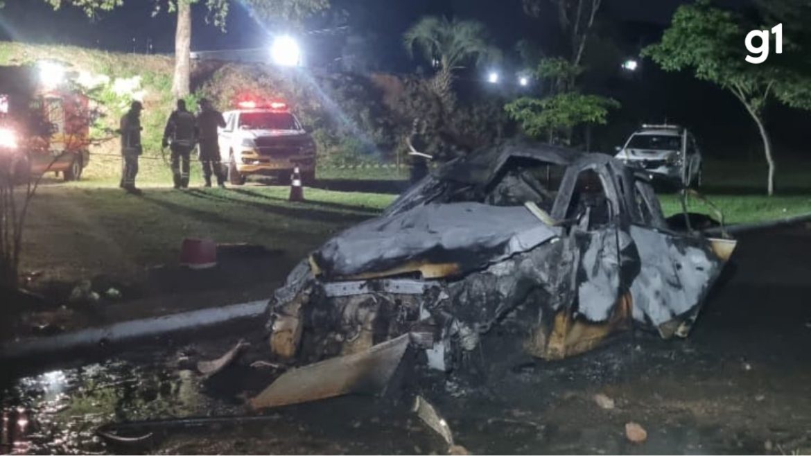 quatro-pessoas-morrem-e-uma-fica-gravemente-ferida-em-acidente-na-rs-342