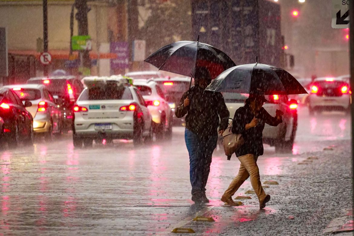 ciclone-provoca-virada-brusca-no-tempo-e-queda-de-temperatura-no-rs-durante-o-fim-de-semana