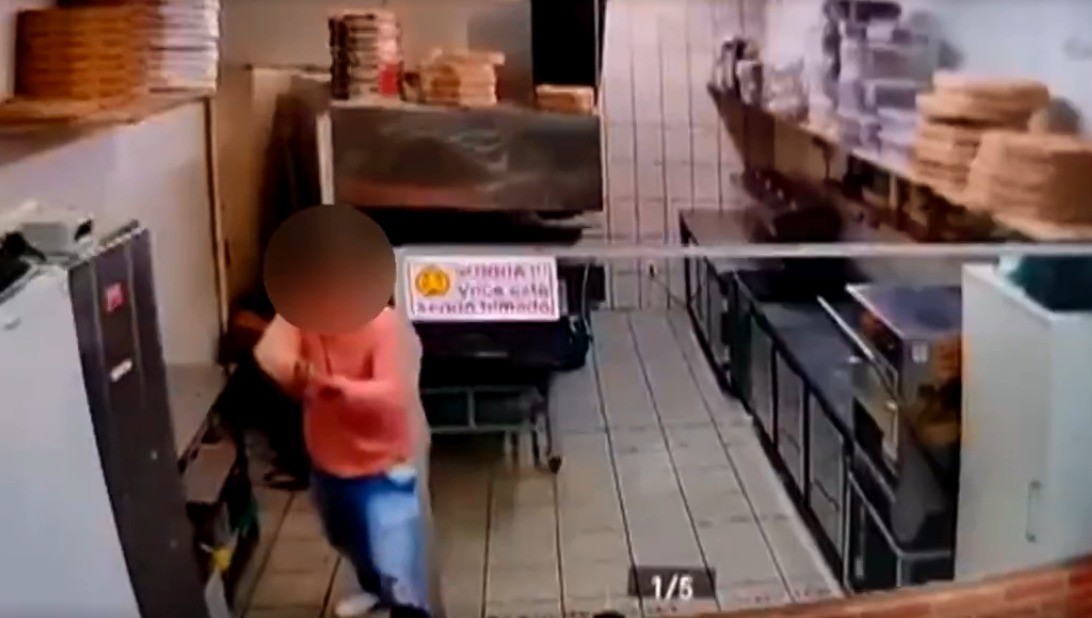 juri-de-pm-reu-por-matar-4-pessoas-da-mesma-familia-em-pizzaria-comeca-em-porto-alegre