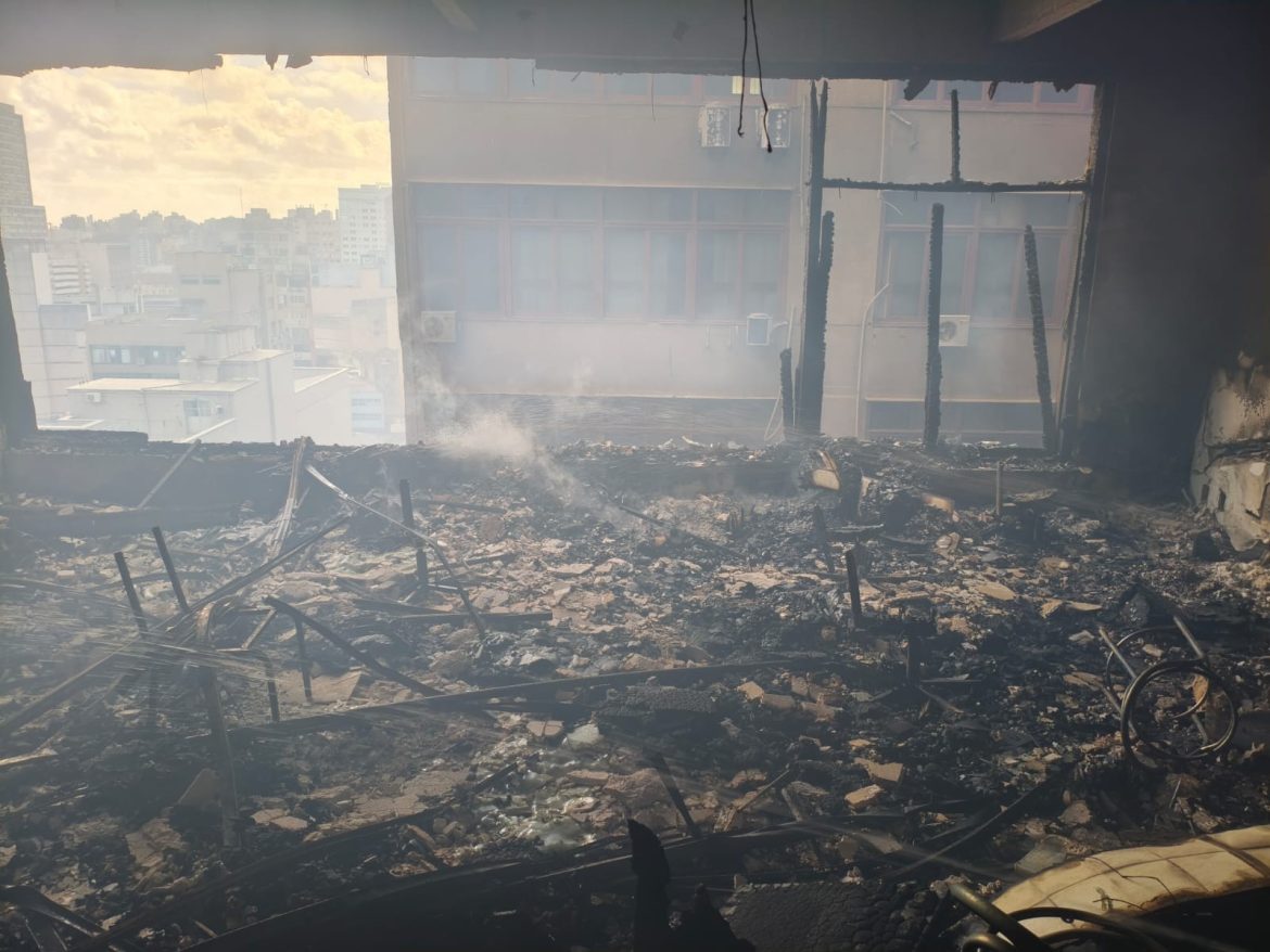 local-de-aplicacao-do-enem-atingido-e-focos-ativos-apos-20h:-o-que-se-sabe-sobre-incendio-em-predios-no-centro-de-porto-alegre