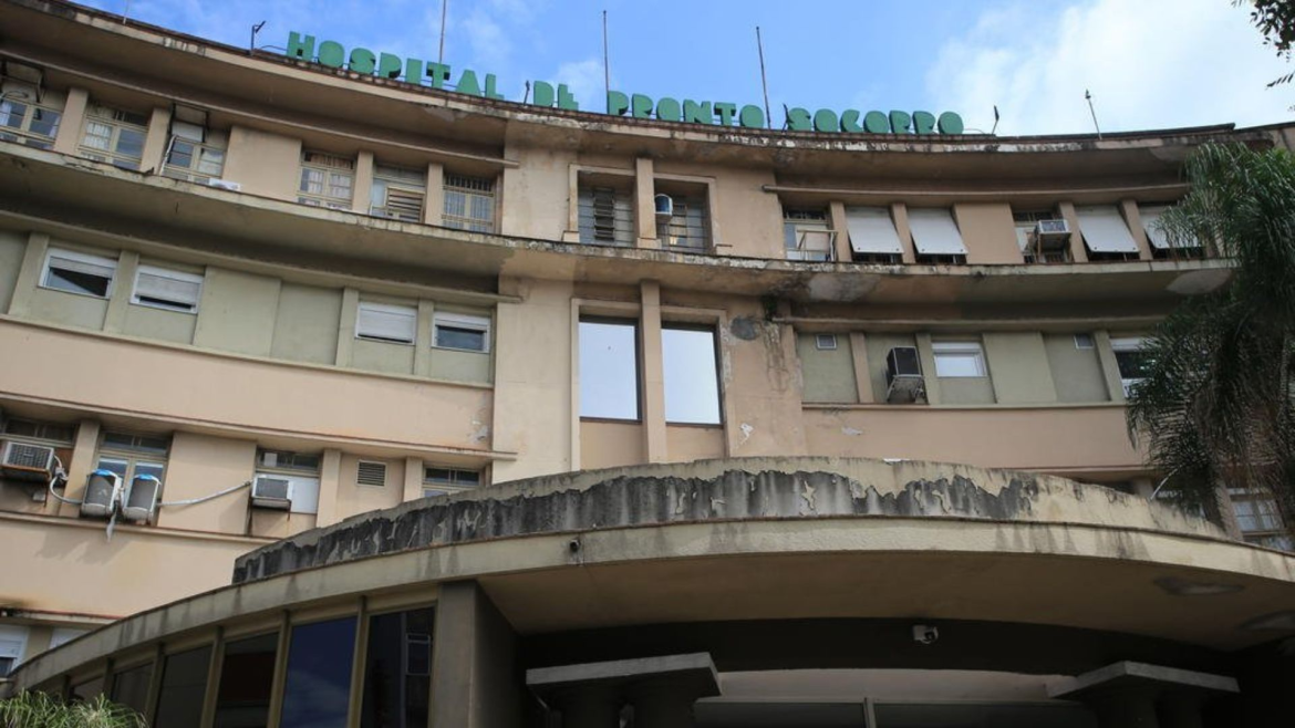 tecnico-de-enfermagem-de-75-anos-e-afastado-por-suspeita-de-importunacao-sexual-contra-paciente-no-hps-de-porto-alegre