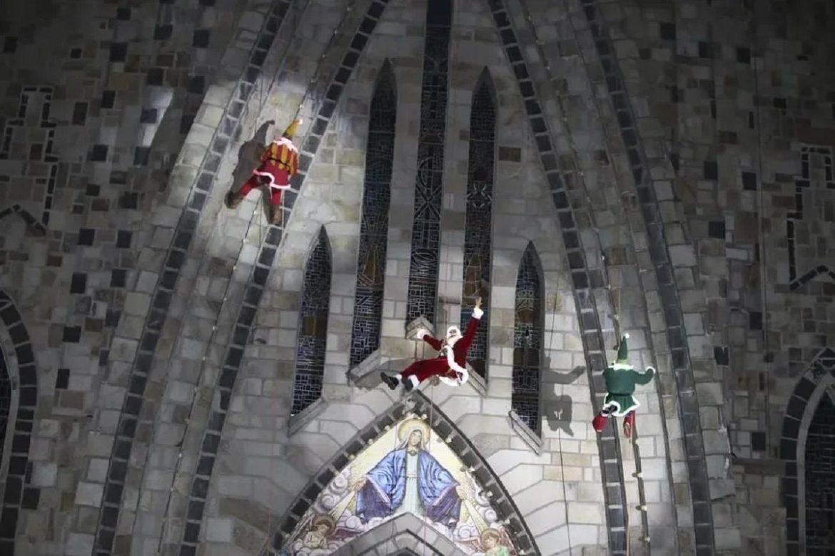 papai-noel-na-catedral-e-festival-do-panetone:-conheca-sonho-de-natal,-em-canela