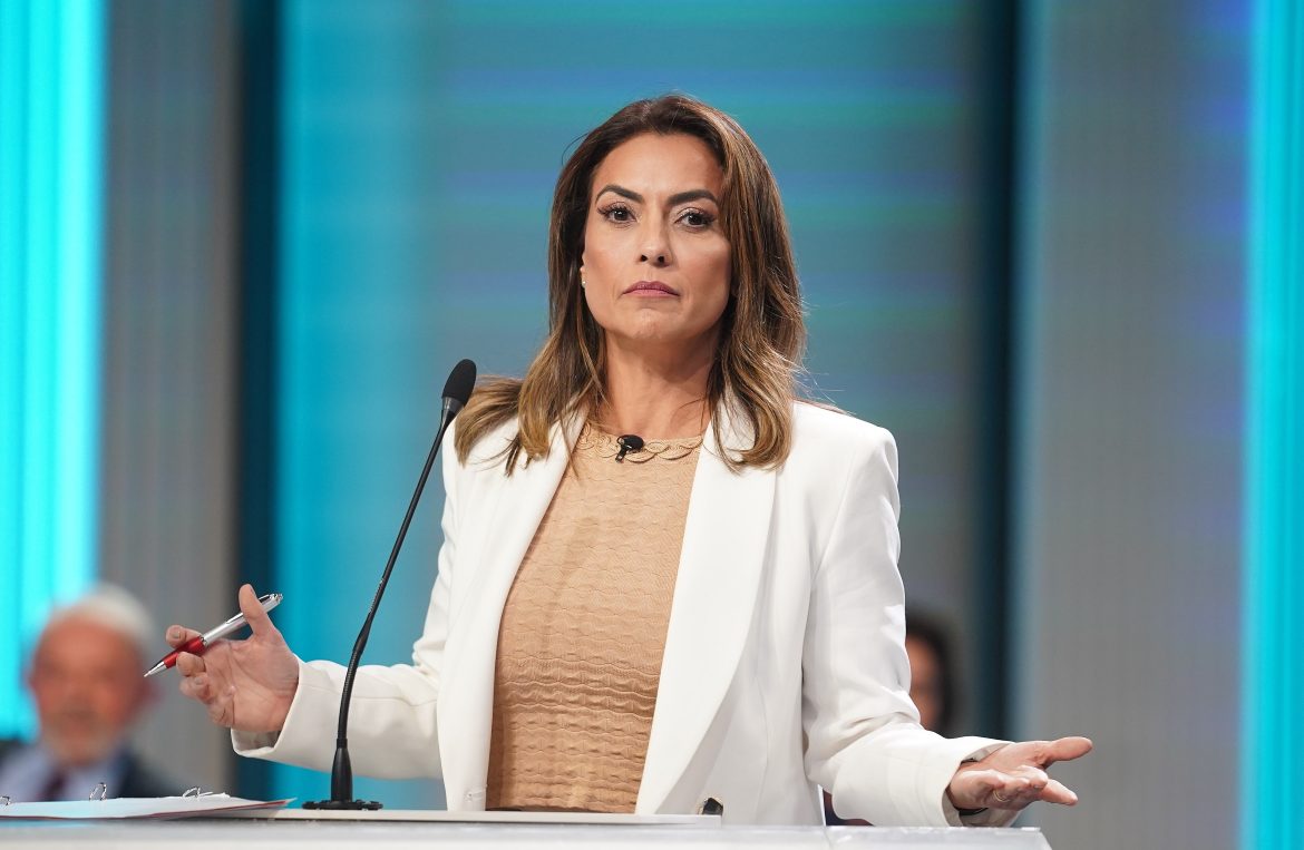 suspeitos-de-criar-nudes-falsos-da-senadora-soraya-thronicke-sao-alvo-da-pf-no-rs