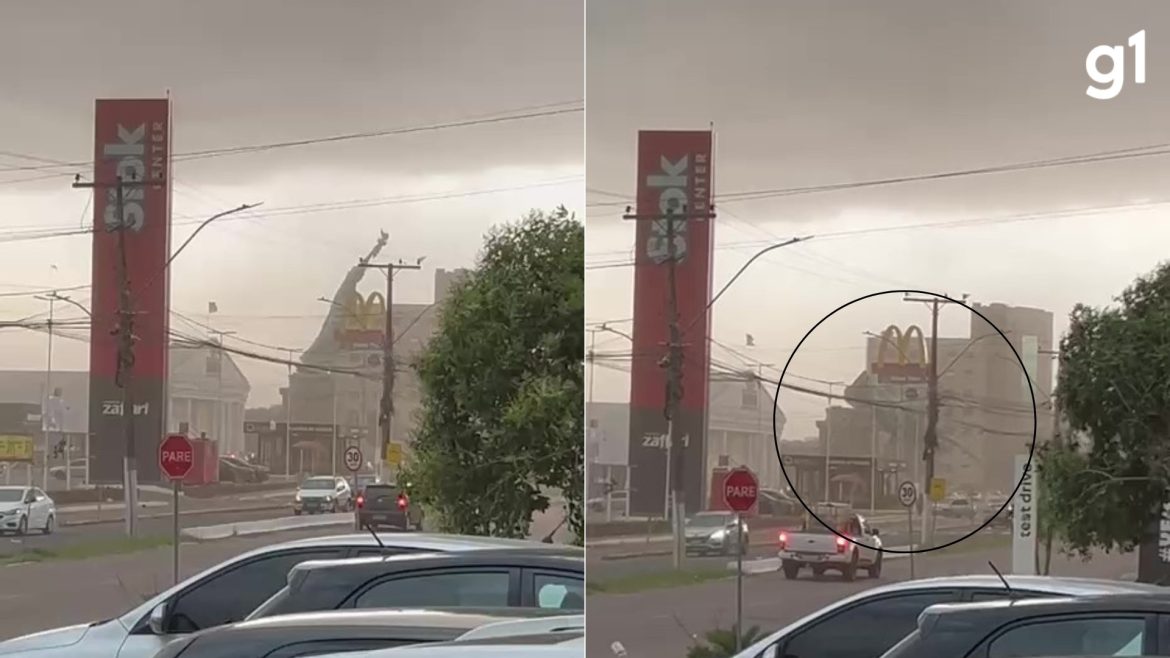 video:-estatua-da-havan-desaba-durante-temporal-no-rs