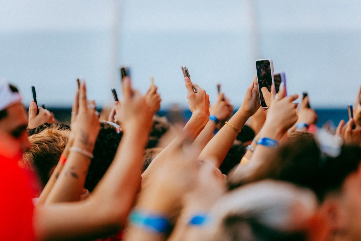 belo,-ludmilla,-matue,-alok:-o-que-esperar-do-segundo-dia-de-planeta-atlantida