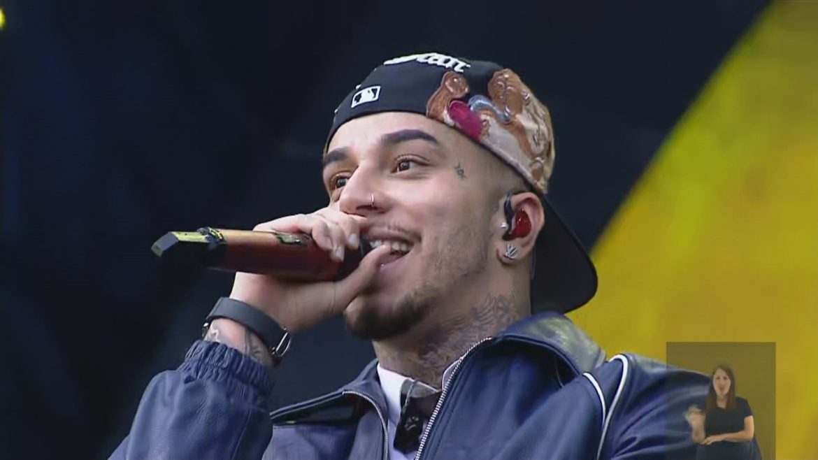 ‘fico-muito-feliz-de-ser-escolhido’:-veigh-celebra-espaco-do-trap-no-planeta-atlantida-de-30-anos