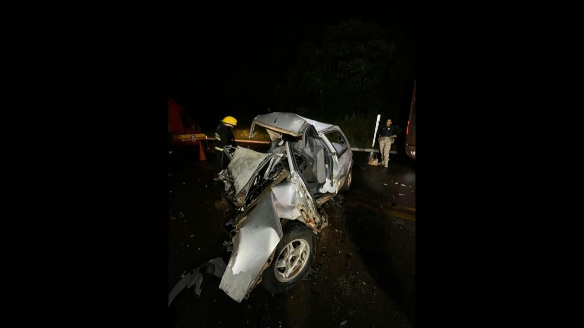 acidente-entre-onibus-de-turismo-argentino-e-carro-deixa-um-morto-e-13-feridos-no-rs