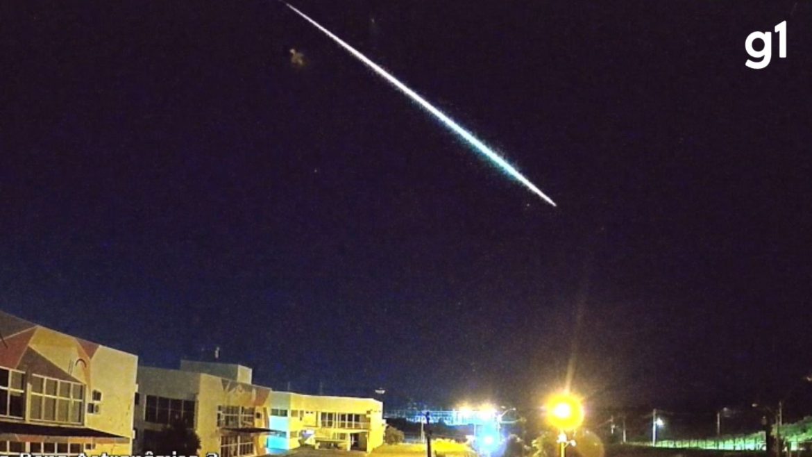 video:-meteoro-‘mais-brilhante-que-o-planeta-venus’-cruza-o-ceu-do-rs-durante-a-madrugada
