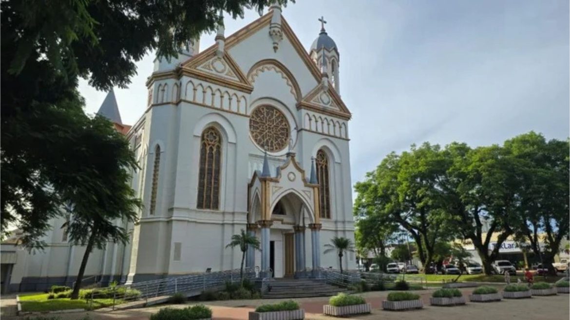 padre-e-afastado-de-igreja-por-suspeita-de-desvio-de-dinheiro-em-tres-de-maio