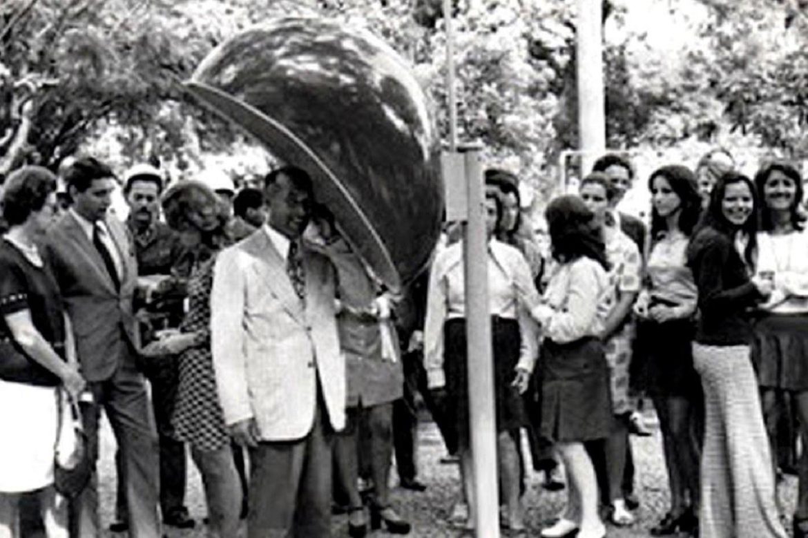 lembra-deles?-orelhoes-resistem-em-quase-100-cidades-do-rs-que-nao-tem-cobertura-de-celular-(e-nao-devem-ser-retirados-tao-cedo)