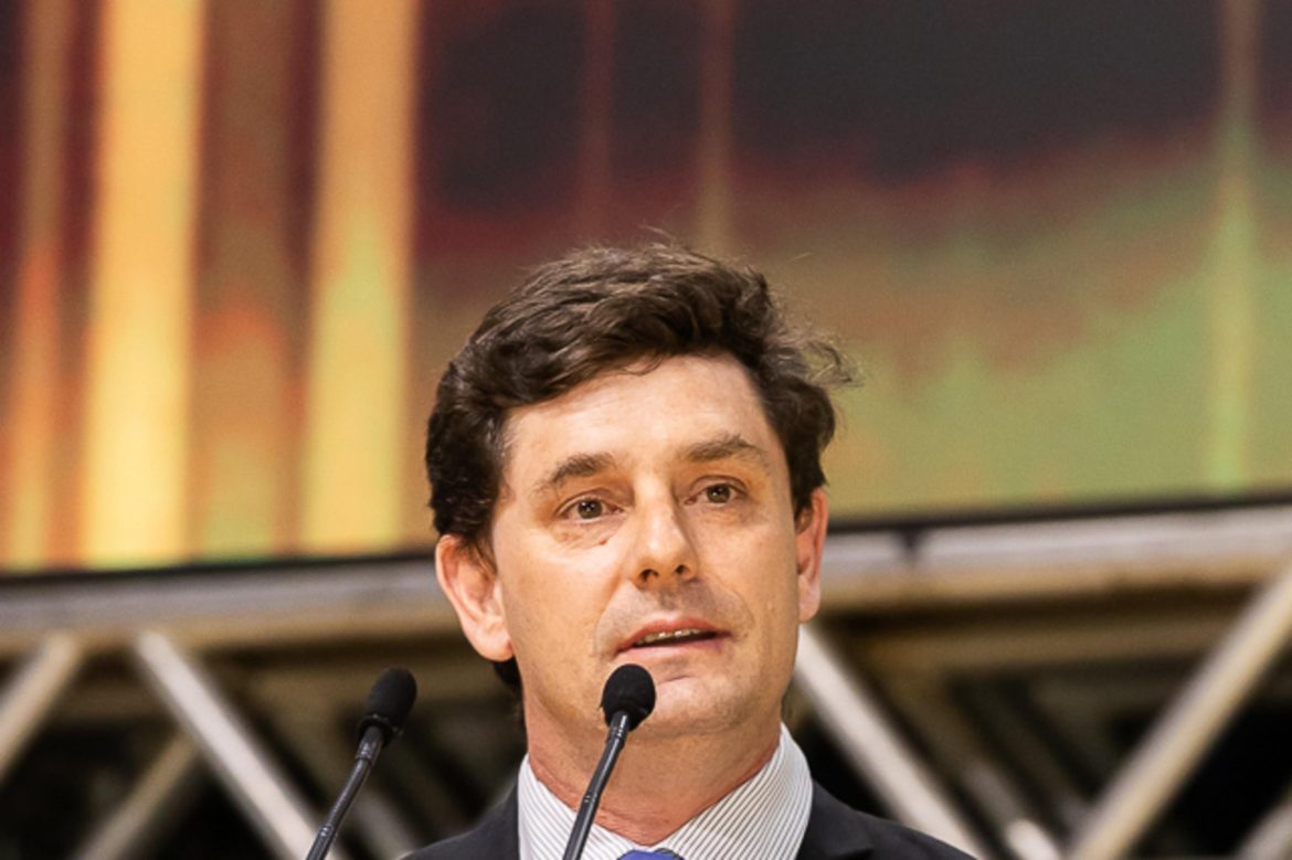 ex-prefeito-investigado-por-desvio-de-verbas-das-enchentes-no-rs-e-solto-apos-decisao-da-justica