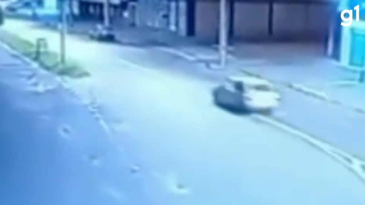 motorista-e-preso-apos-ser-flagrado-com-sinais-de-embriaguez-duas-vezes-em-uma-hora-no-rs;-video