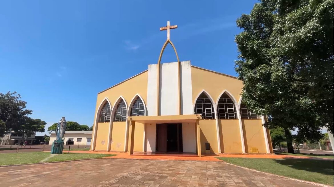 padre-e-investigado-por-suspeita-de-desviar-dinheiro-de-igreja-em-cidade-com-6-mil-habitantes-no-rs