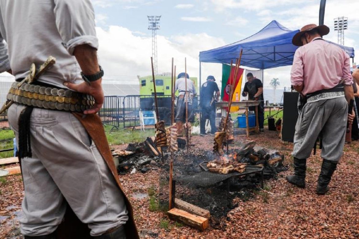 guinness-reconhece-festival-de-porto-alegre-como-o-churrasco-com-maior-variedade-de-proteinas-do-mundo,-diz-prefeitura
