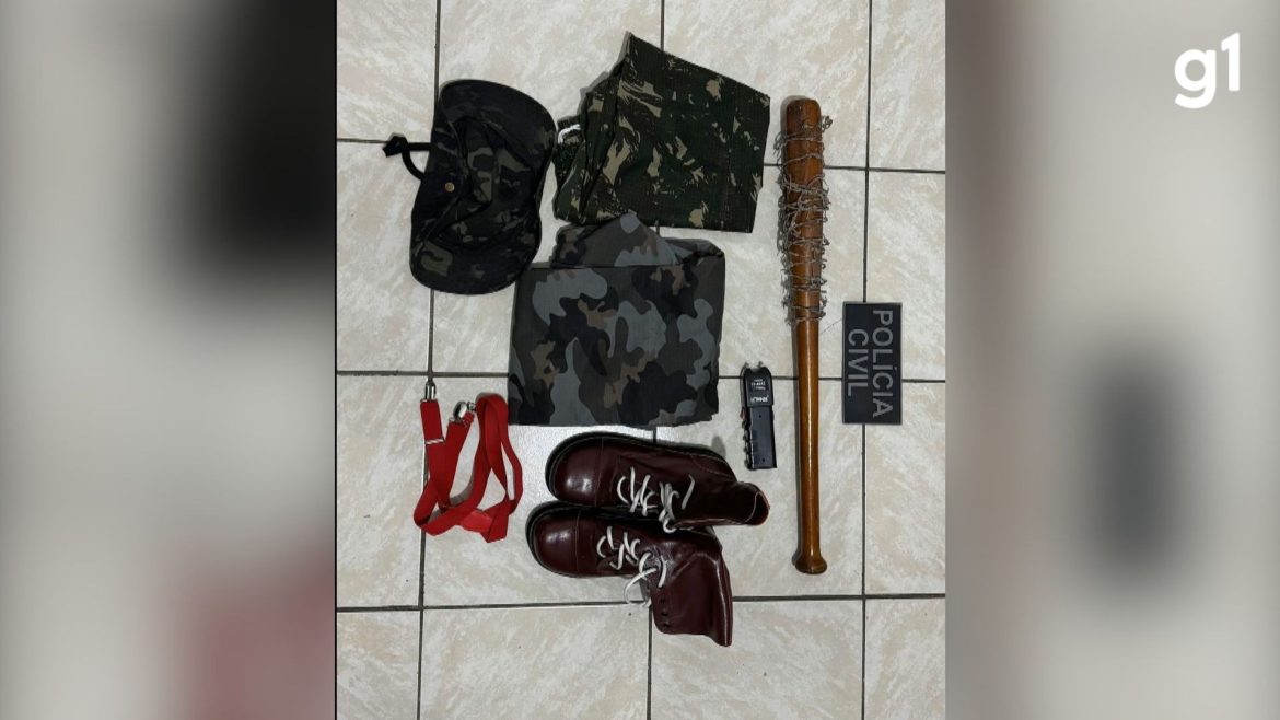 jovens-de-classe-media-alta-sao-investigados-por-espalhar-cartazes-para-chamar-pessoas-para-grupo-neonazista-no-rs