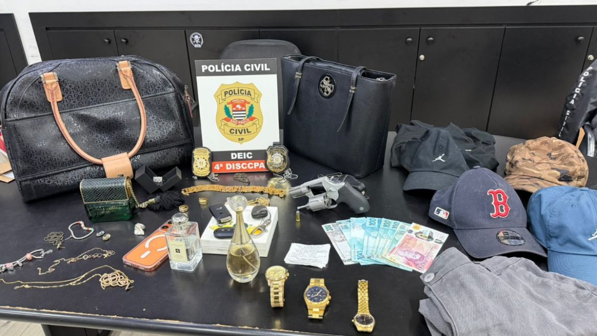 video:-suspeita-invade-condominio-de-luxo-e-sai-com-casaco-de-pele-e-bolsas-apos-fraudar-reconhecimento-facial;-quadrilha-atuava-em-tres-estados