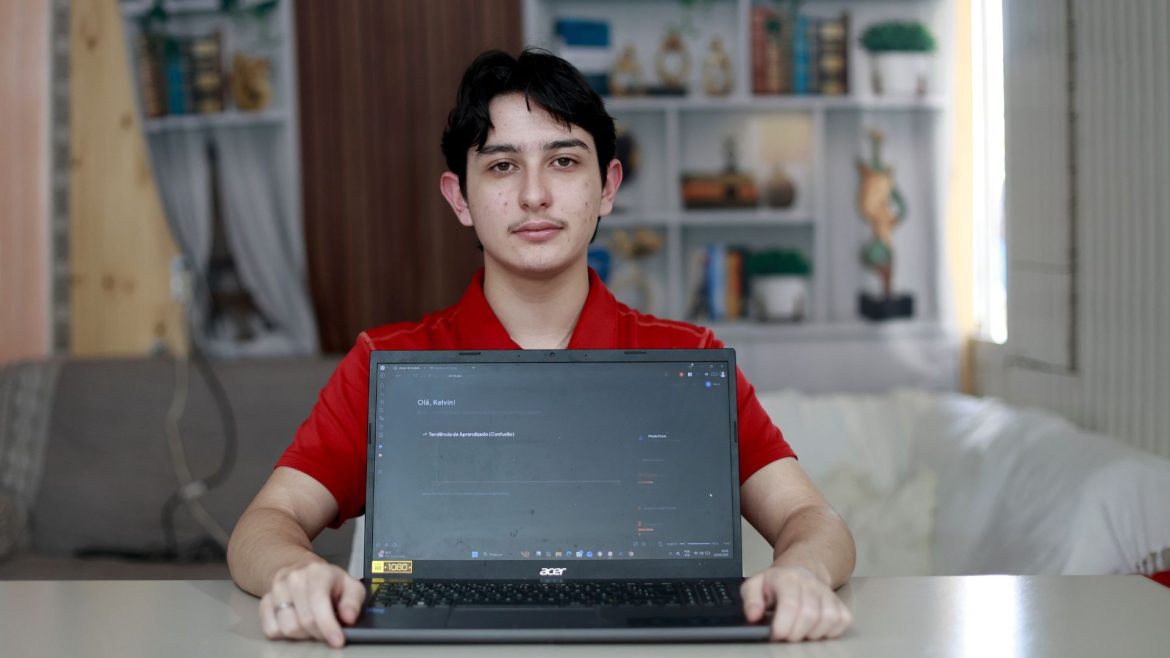 estudante-da-rede-publica-cria-ia-para-ajudar-alunos-com-tdah-a-superar-dificuldades-em-sala-de-aula-no-rs