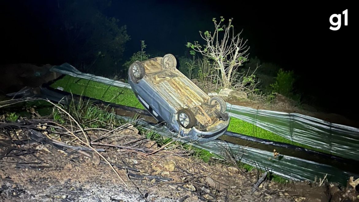 suspeito-de-triplo-homicidio-caiu-com-carro-de-ribanceira-momentos-antes-do-crime-no-rs;-vitimas-eram-pai,-filho-e-sobrinho