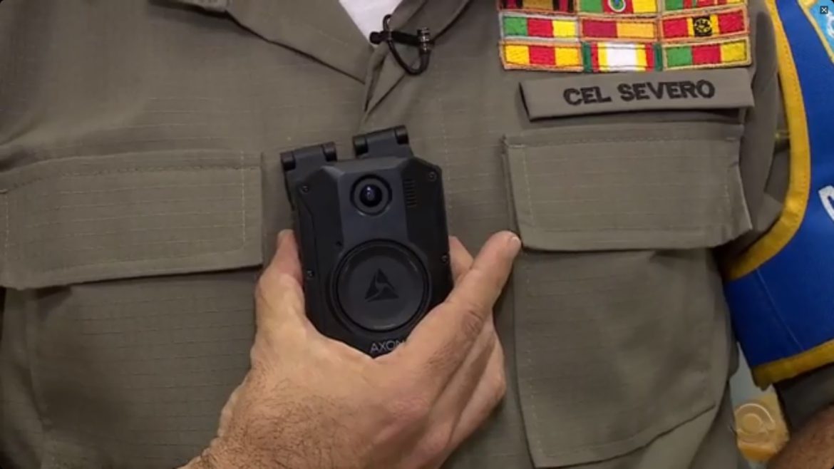 mp-pede-cronograma-para-aumento-de-uso-de-cameras-corporais-por-policiais-militares-no-rs
