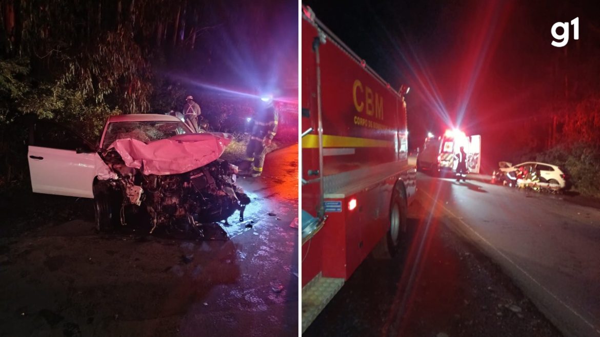 acidente-entre-dois-carros-deixa-dois-mortos-e-um-ferido-em-estado-grave-na-rs-324,-em-casca