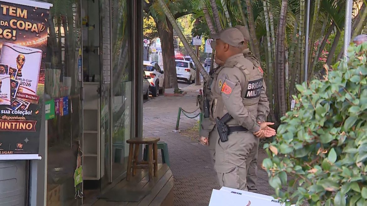 suspeito-e-morto-por-pm-da-reserva-durante-assalto-a-banca-de-revistas-em-porto-alegre