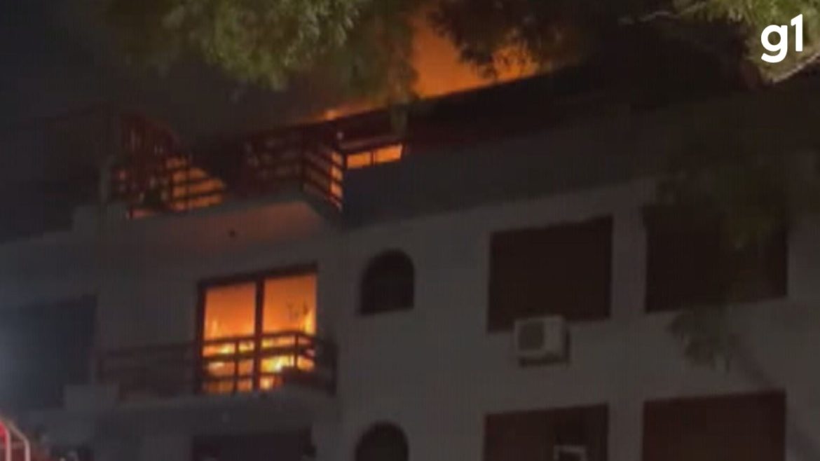 incendio-atinge-apartamento-em-porto-alegre-e-vizinhos-se-assustam:-‘escutamos-pequenas-explosoes’