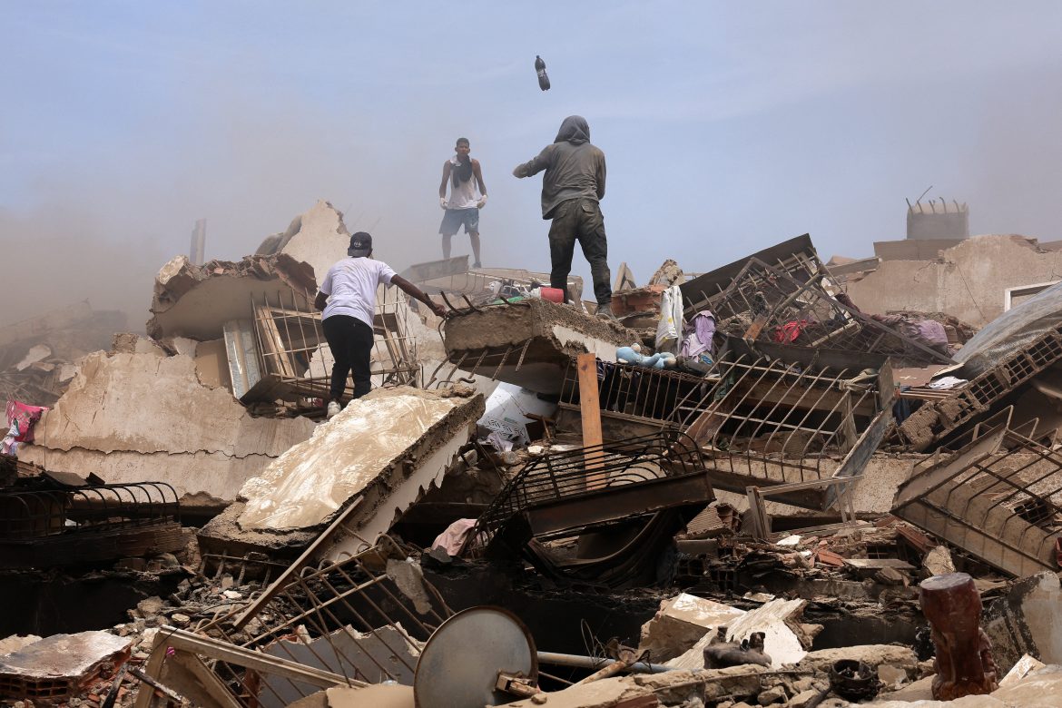 ‘minha-vida-toda-esta-la’:-venezuelanos-que-moram-no-rs-relatam-sentimento-de-desespero-apos-terremoto